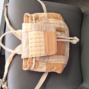 Women's Universal Threads Quilted Back Pack
